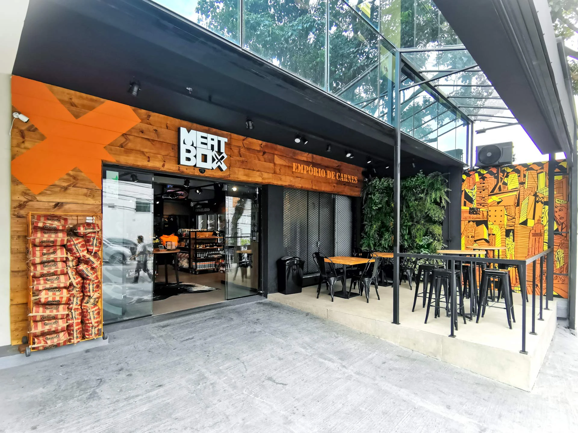 Fachada, arquitetura de loja, casa de carnes, bebidas e conveniência, Meatbox.